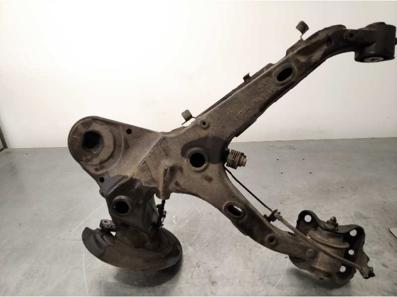 Recambio de mangueta trasera izquierda para peugeot expert furgón pro standard referencia OEM IAM 1619266680  