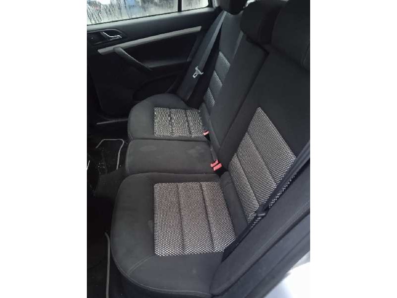 skoda octavia combi (1z5) del año 2008