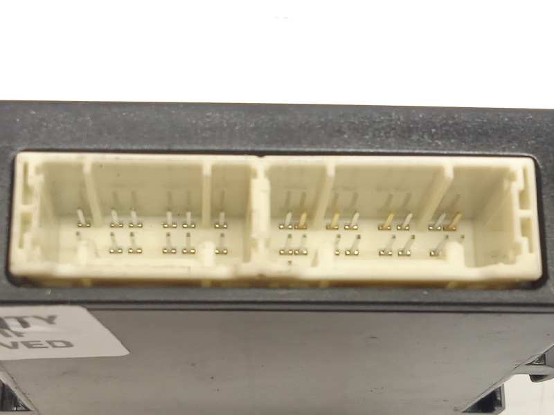 Recambio de modulo electronico para toyota yaris 1.3 16v cat referencia OEM IAM 896900D120  MB028502090