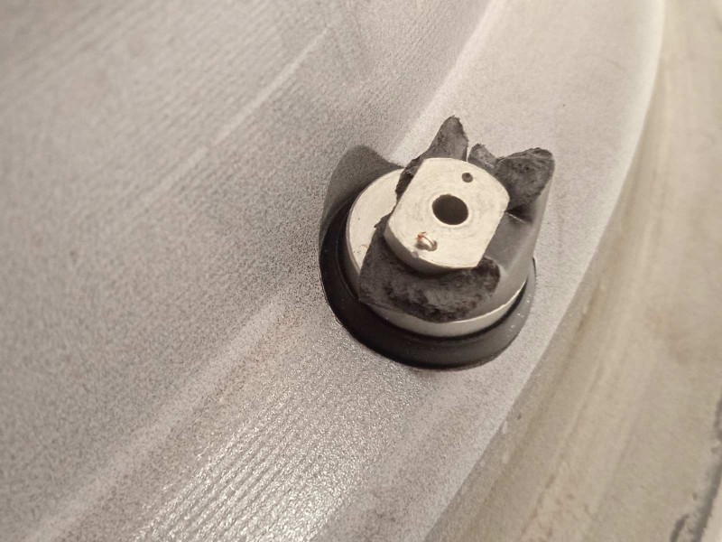 Recambio de llanta para hyundai ix35 1.6 cat referencia OEM IAM 529102Y510  