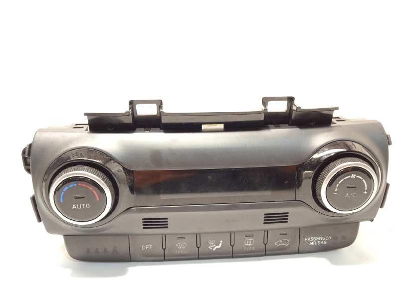 Recambio de mando climatizador para hyundai kona 1.0 tgdi cat referencia OEM IAM C200367820  97250J9370TMT
