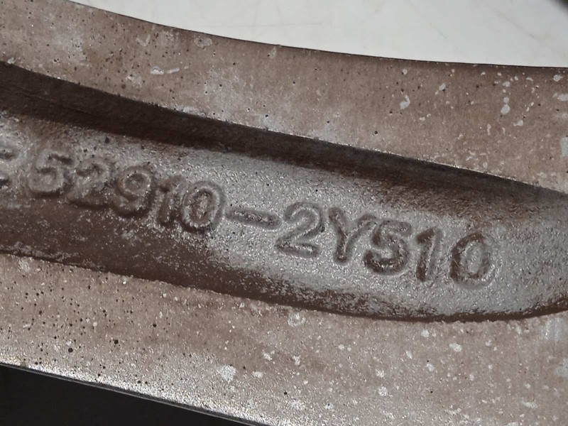 Recambio de llanta para hyundai ix35 1.6 cat referencia OEM IAM 529102Y510  