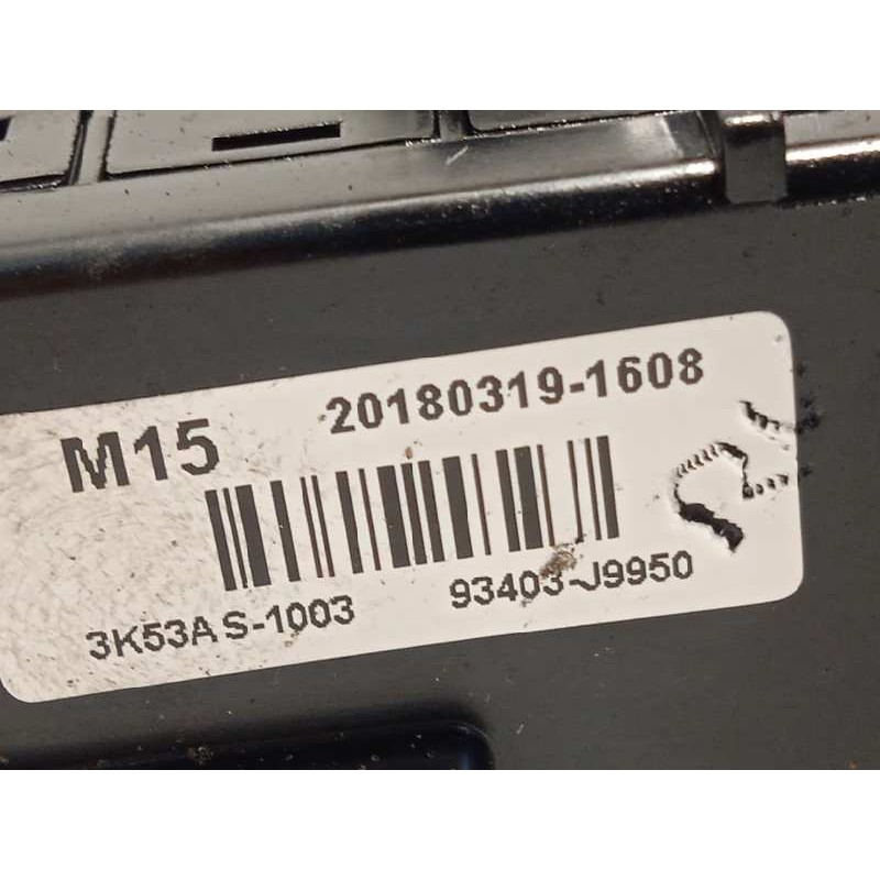 Recambio de mando intermitentes para hyundai kona 1.0 tgdi cat referencia OEM IAM 93403J9950  