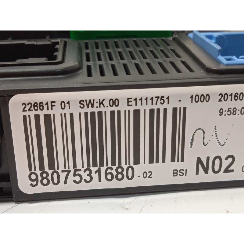 Recambio de caja reles / fusibles para citroën c4 cactus feel edition referencia OEM IAM 9807531680  1612139080