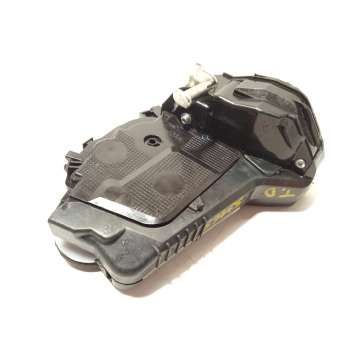 CERRADURA PUERTA TRASERA DERECHA 69050K0030 