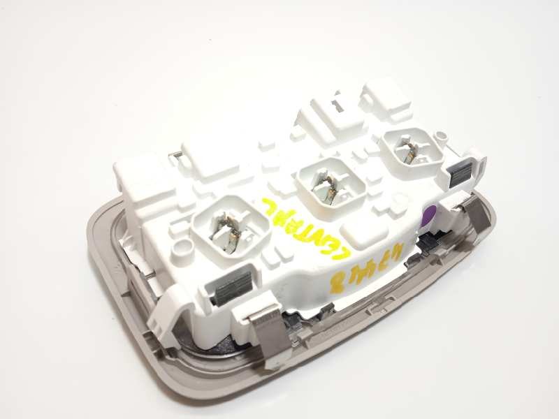 Recambio de luz interior para citroën jumpy spacetourer business m referencia OEM IAM 96721407BJ  