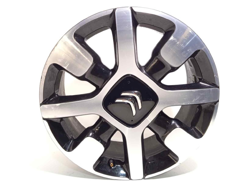 Recambio de llanta para citroën c4 cactus feel edition referencia OEM IAM 9800494077  98004940ZR