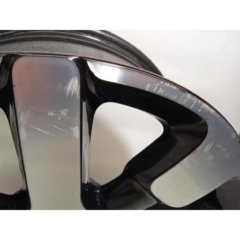 Recambio de llanta para citroën c4 cactus feel edition referencia OEM IAM 9800494077  98004940ZR