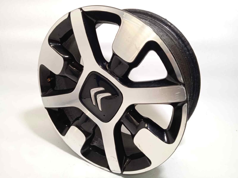Recambio de llanta para citroën c4 cactus feel edition referencia OEM IAM 9800494077  98004940ZR