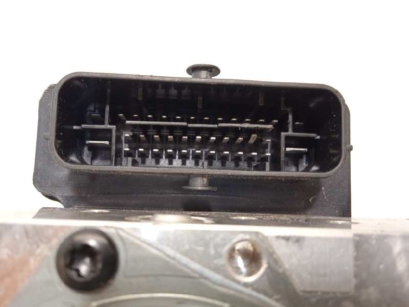 Recambio de abs para kia xceed 1.6 crdi cat referencia OEM IAM 58910J7240 6158941600 J758922500