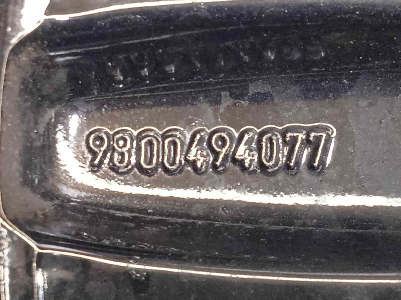 Recambio de llanta para citroën c4 cactus feel edition referencia OEM IAM 9800494077  98004940ZR