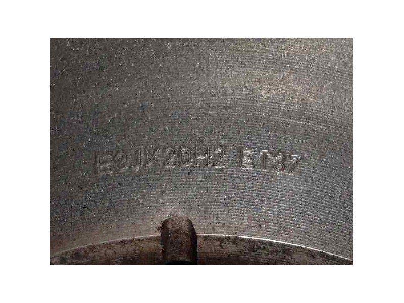 Recambio de llanta para audi a8 (4n2/4n8) 50 tdi quattro referencia OEM IAM 4N0601025D  