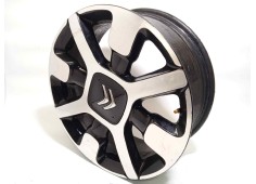 Recambio de llanta para citroën c4 cactus feel edition referencia OEM IAM 9800494077  98004940ZR 2