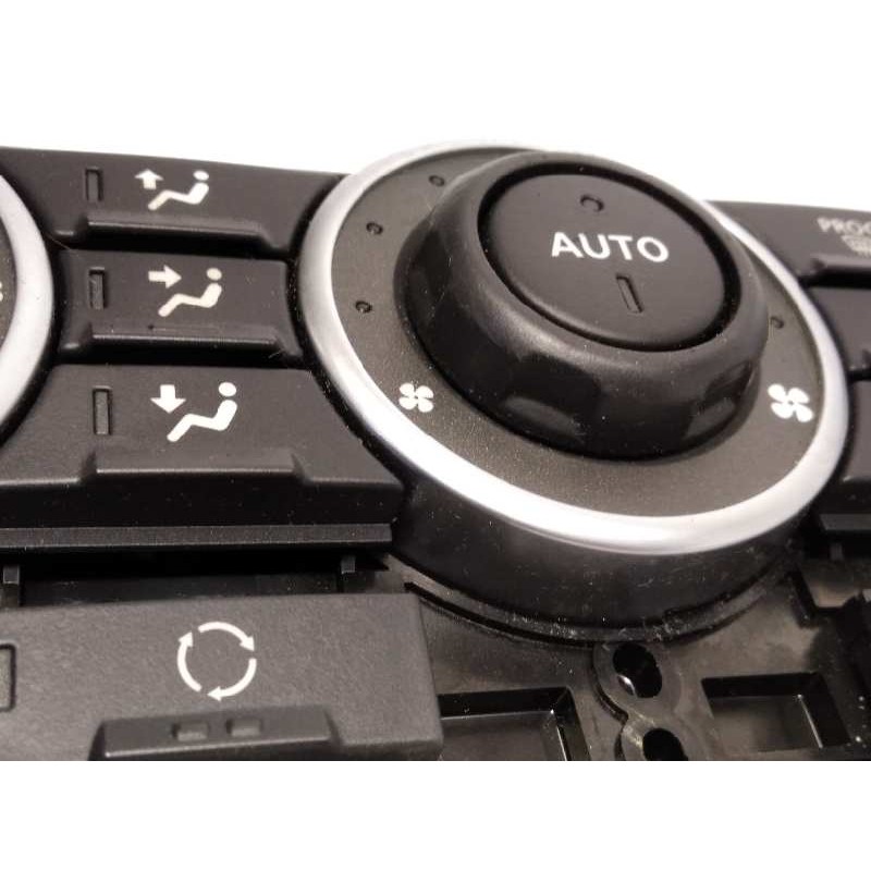 Recambio de mando climatizador para land rover freelander (lr2) 2.2 td4 cat referencia OEM IAM 6H5219E900EB  