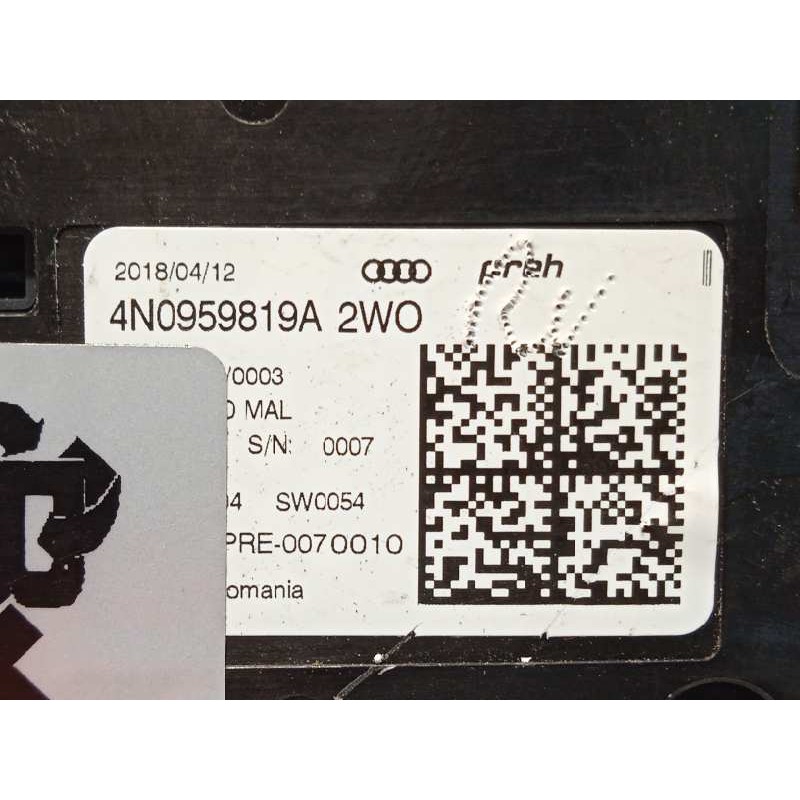 Recambio de mando multifuncion para audi a8 (4n2/4n8) 50 tdi quattro referencia OEM IAM 4N0959819A  