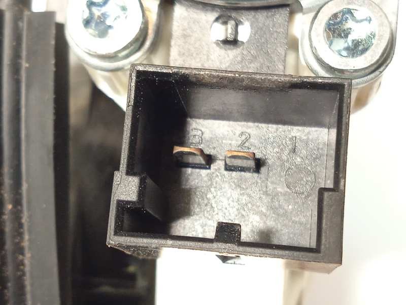 Recambio de elevalunas delantero derecho para audi a8 (4n2/4n8) 50 tdi quattro referencia OEM IAM 4N0837462  4K0959801