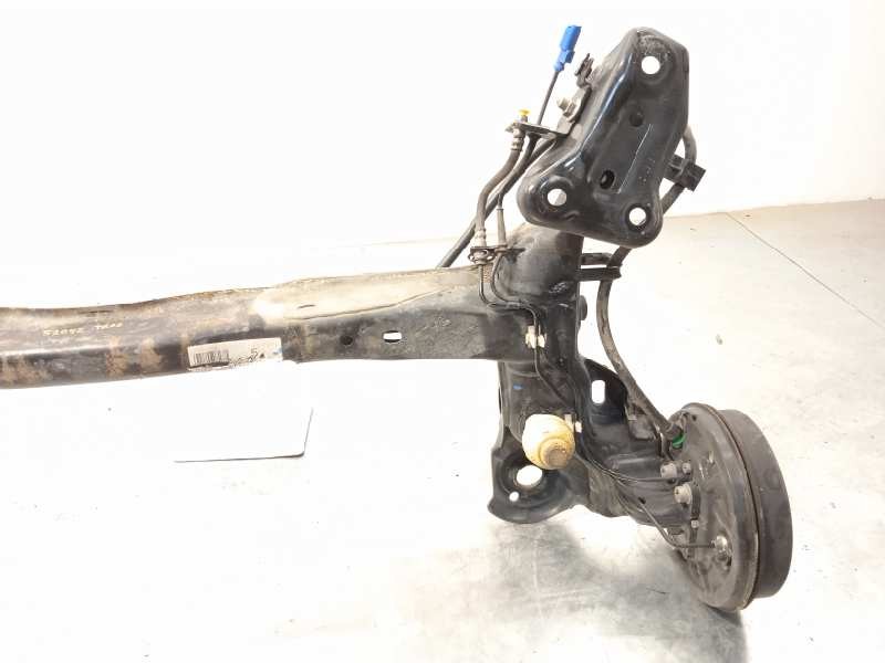 Recambio de puente trasero para citroën c4 cactus feel edition referencia OEM IAM 9801942480  