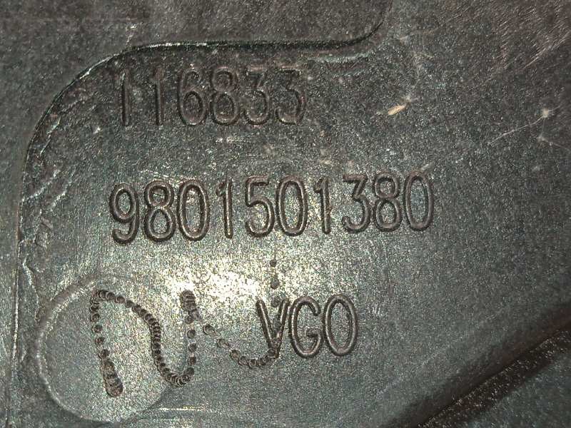 Recambio de tapa exterior combustible para citroën c4 cactus feel edition referencia OEM IAM 9801501380  9801486480