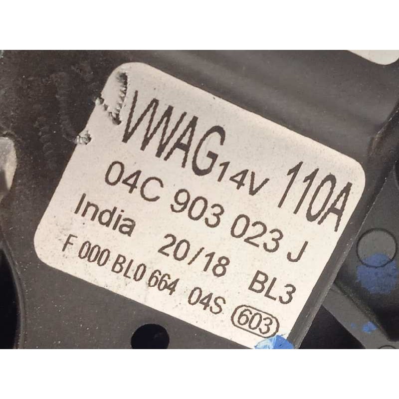 Recambio de alternador para volkswagen polo advance referencia OEM IAM 04C903023J  F000BL0664
