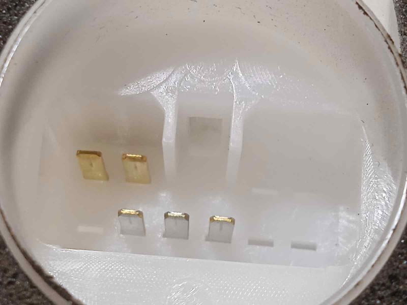 Recambio de cerradura puerta delantera izquierda para mitsubishi eclipse cross motion 2wd referencia OEM IAM 5715A739  