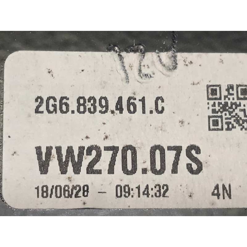 Recambio de elevalunas trasero izquierdo para volkswagen polo advance referencia OEM IAM 2G6839461C 0130822695 5Q0959811D