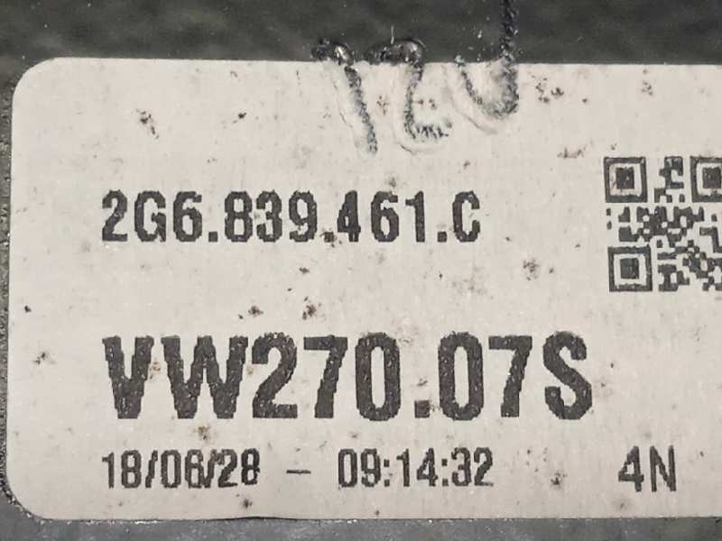 Recambio de elevalunas trasero izquierdo para volkswagen polo advance referencia OEM IAM 2G6839461C 0130822695 5Q0959811D