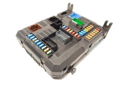 Recambio de caja reles / fusibles para peugeot 208 style referencia OEM IAM 9807531680  1612139080 2