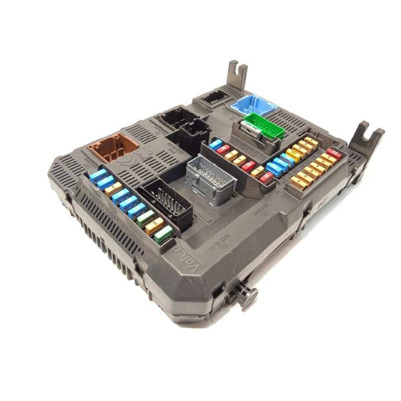 Recambio de caja reles / fusibles para peugeot 208 style referencia OEM IAM 9807531680  1612139080