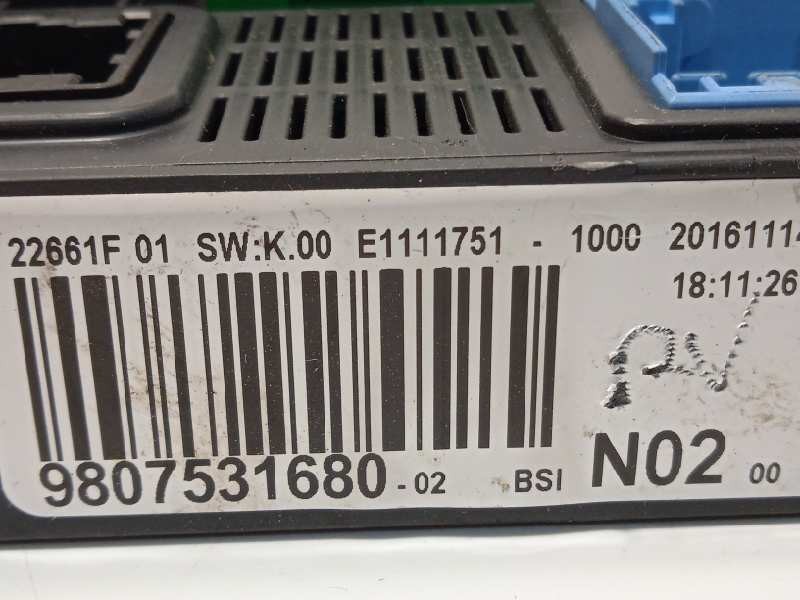 Recambio de caja reles / fusibles para peugeot 208 style referencia OEM IAM 9807531680  1612139080