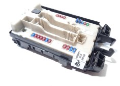 Recambio de caja reles / fusibles para infiniti ex ex30d referencia OEM IAM 284B71BY0A   2