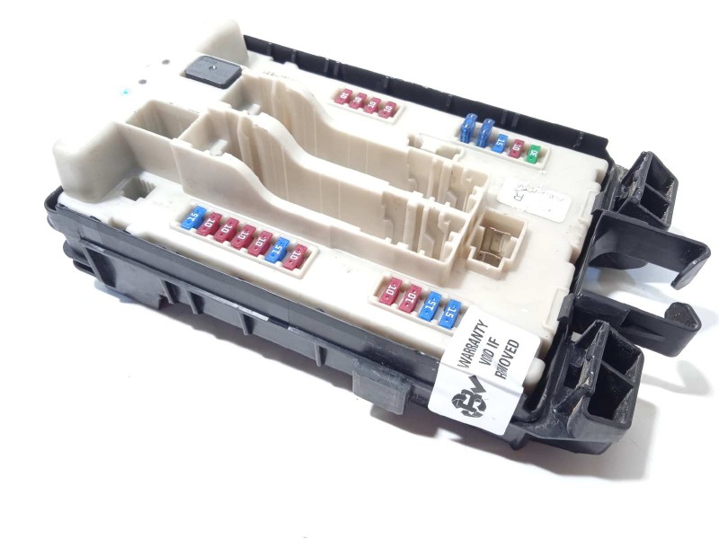 Recambio de caja reles / fusibles para infiniti ex ex30d referencia OEM IAM 284B71BY0A  