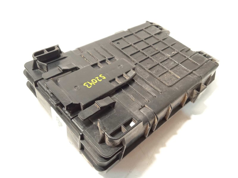 Recambio de caja reles / fusibles para infiniti ex ex30d referencia OEM IAM 284B71BY0A  