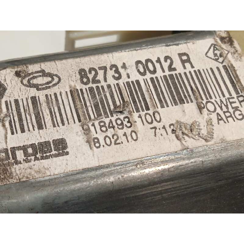 Recambio de elevalunas trasero izquierdo para renault fluence dynamique referencia OEM IAM 827210016R  827310012R