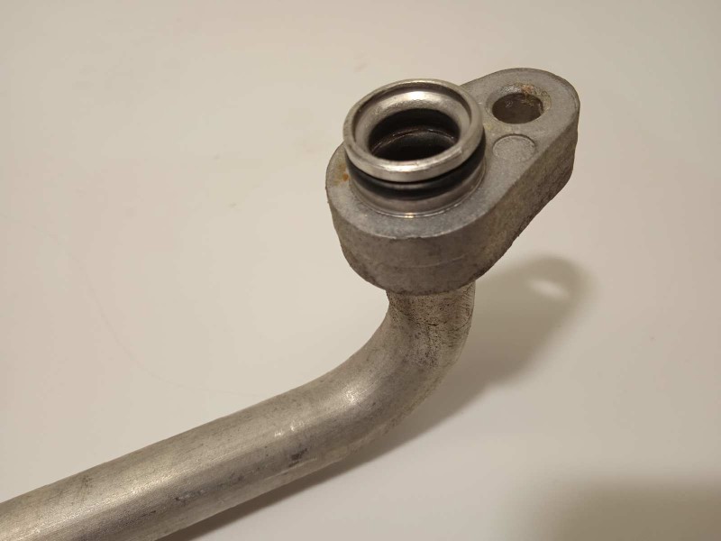 Recambio de tubos aire acondicionado para lexus nx 300h 4wd referencia OEM IAM 8870478020  