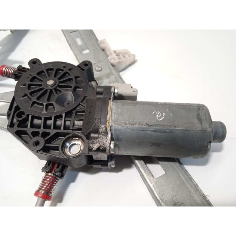 Recambio de elevalunas delantero izquierdo para peugeot 206 berlina quicksilver referencia OEM IAM 9221F9  