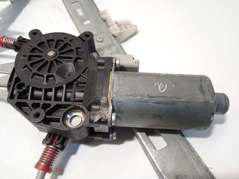 Recambio de elevalunas delantero izquierdo para peugeot 206 berlina quicksilver referencia OEM IAM 9221F9  