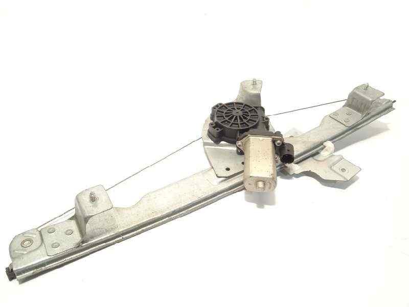 Recambio de elevalunas delantero izquierdo para dacia sandero laureate referencia OEM IAM 8200733829  