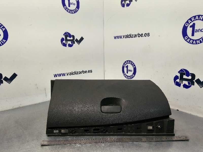 Recambio de guantera para renault megane iii coupe dynamique referencia OEM IAM 681080020R  