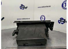 Recambio de guantera para renault megane iii coupe dynamique referencia OEM IAM 681080020R   2