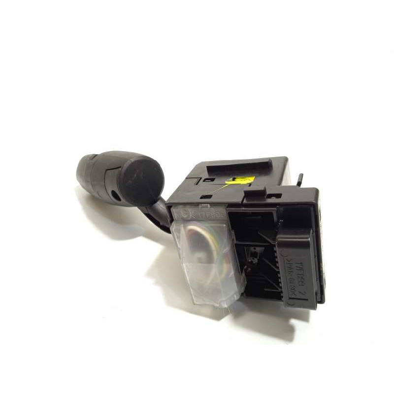 Recambio de mando limpia para mazda 3 lim. () 1.5 16v cat referencia OEM IAM KD4717F899  