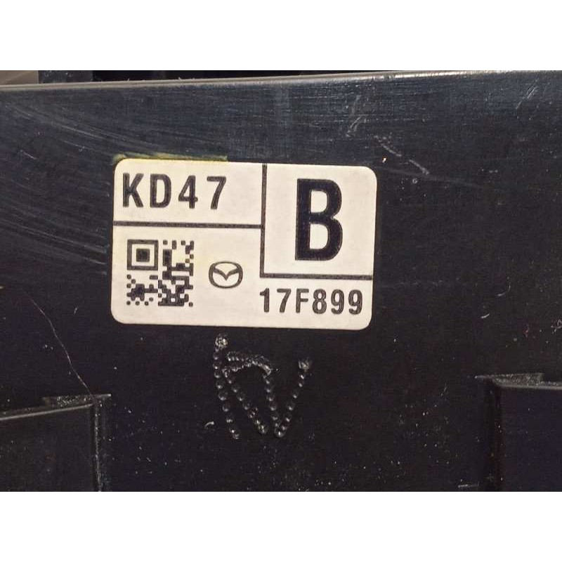 Recambio de mando limpia para mazda 3 lim. () 1.5 16v cat referencia OEM IAM KD4717F899  