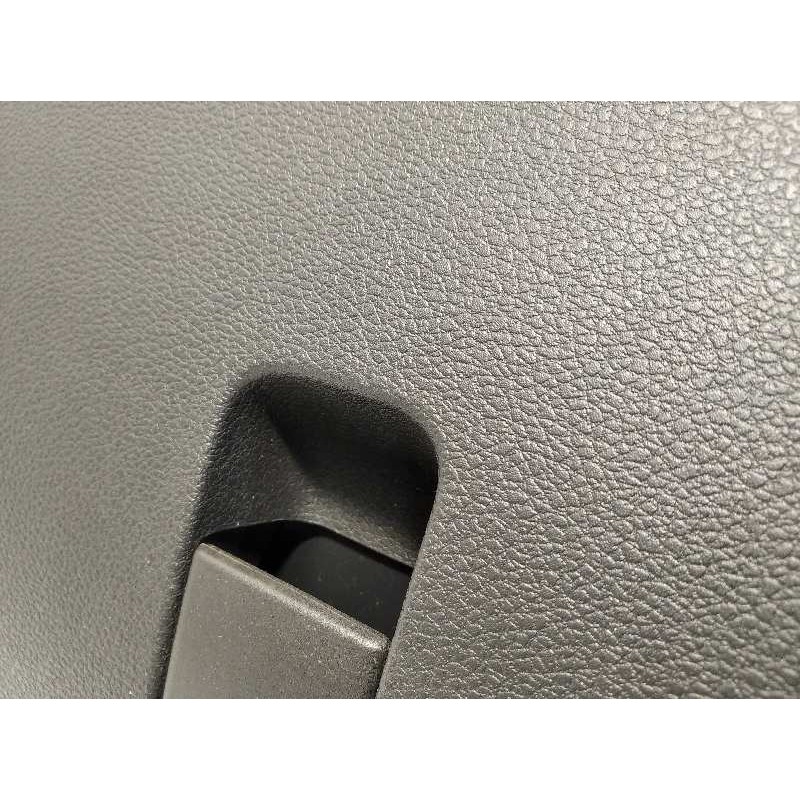 Recambio de guantera para skoda fabia style referencia OEM IAM 6V1857097H  6V1857097H9B9