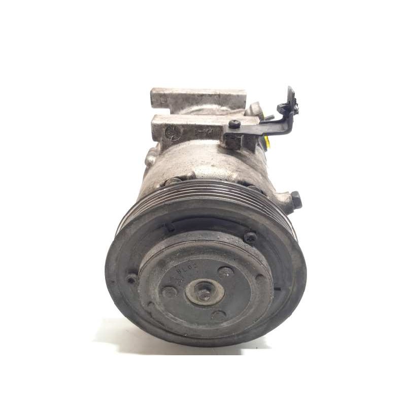Recambio de compresor aire acondicionado para kia carens ( ) drive referencia OEM IAM 97701A4500  