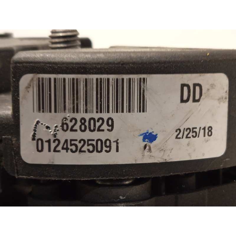 Recambio de alternador para seat altea xl (5p5) 1.6 tdi referencia OEM IAM 0124525091  