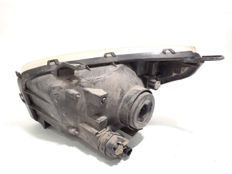 Recambio de faro derecho para toyota rav 4 (a2) 2.0 turbodiesel cat referencia OEM IAM 8111042160  