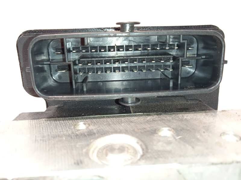 Recambio de abs para hyundai i30 (gd) style referencia OEM IAM 58920A6210 6158945200 A658920500