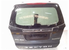 Recambio de porton trasero para ssangyong rexton referencia OEM IAM 6400108302  