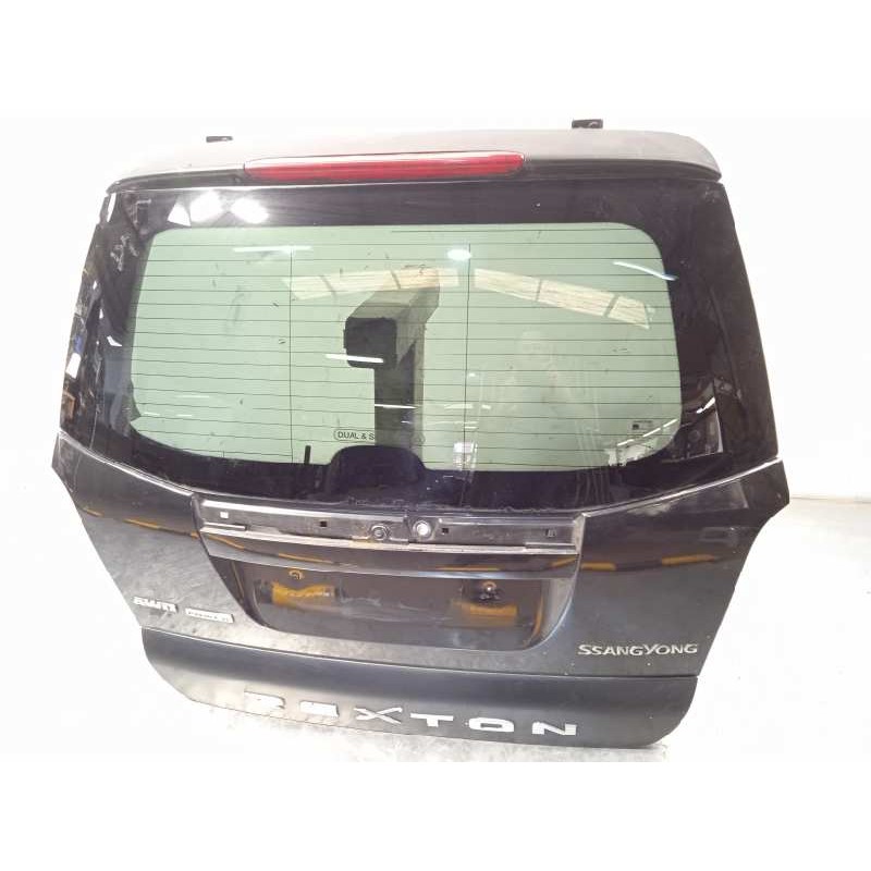 Recambio de porton trasero para ssangyong rexton referencia OEM IAM 6400108302  