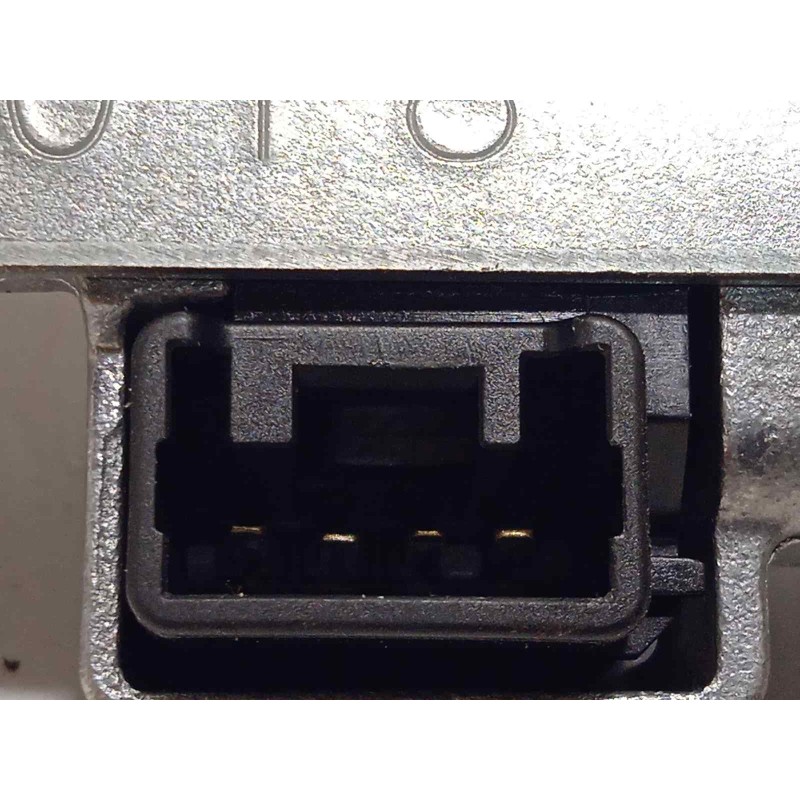 Recambio de motor limpia trasero para mitsubishi eclipse cross motion 2wd referencia OEM IAM 8253A207  