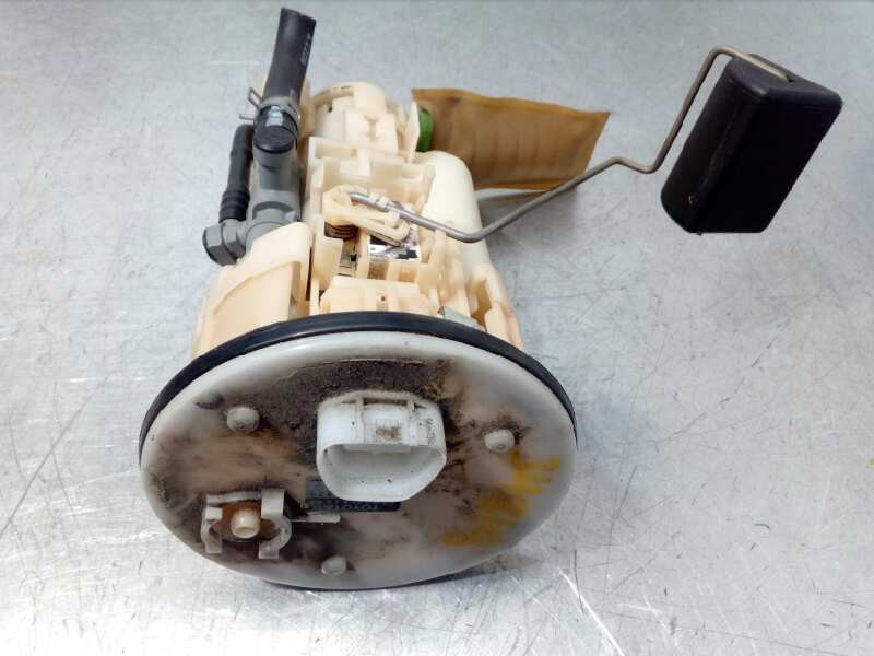 Recambio de bomba combustible para lexus rx300 (mcu15) luxury referencia OEM IAM 7702048041  1019616821